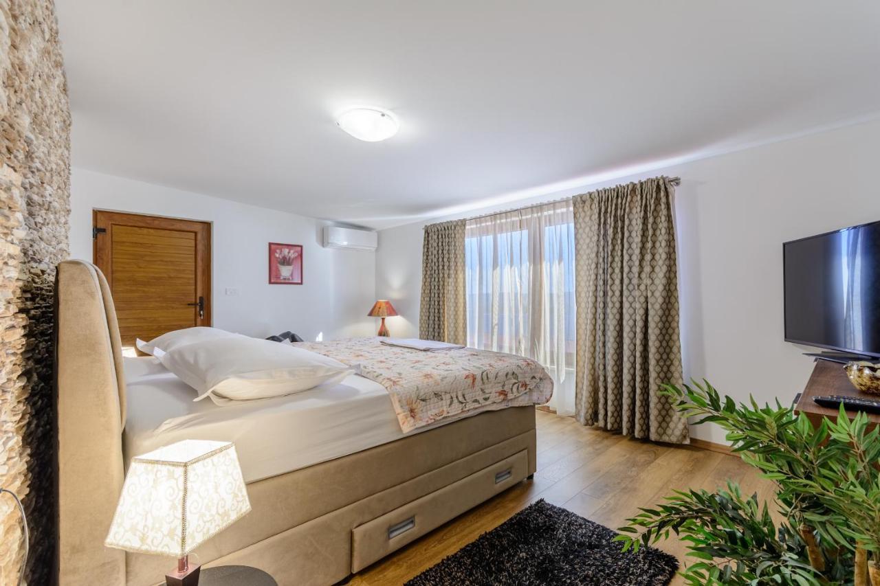 Villa Secluded Paradise Omiš Εξωτερικό φωτογραφία
